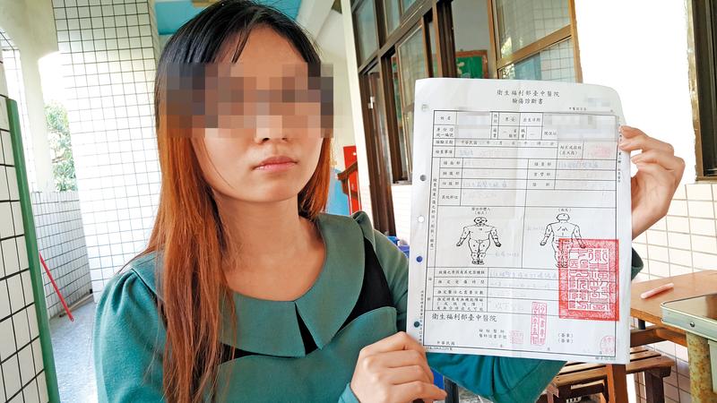 小六生爆打女老師 小六生出手打女老師家長嗆告逼校長河蟹