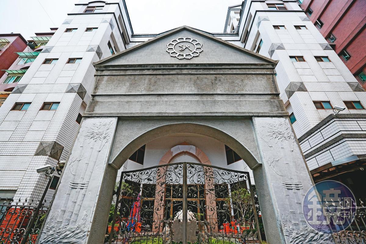 少龍的華興靈修中心在北、中、南各有道場，圖為台北道場。